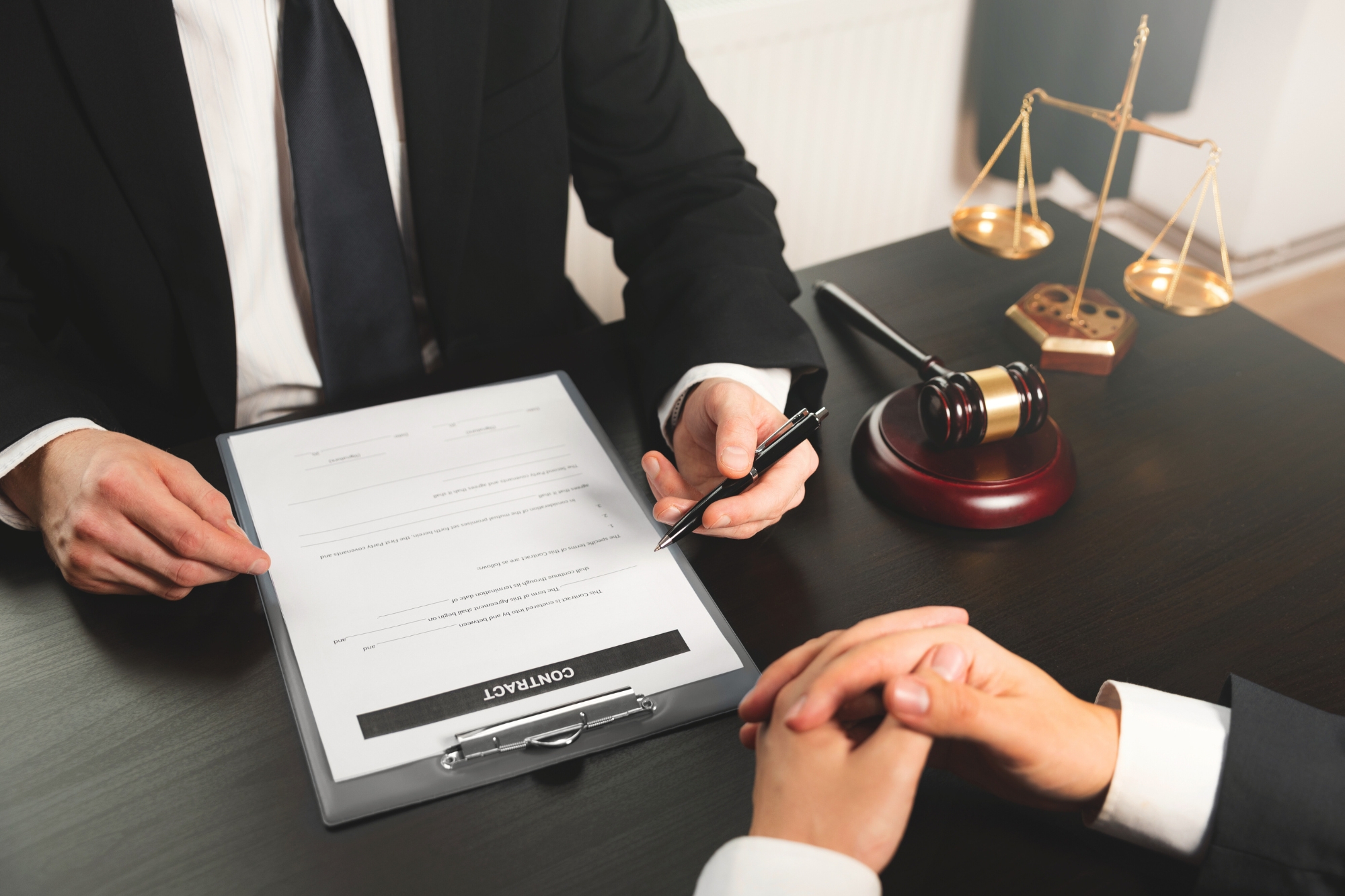 How to Choose the Right Law Firm for Your Needs